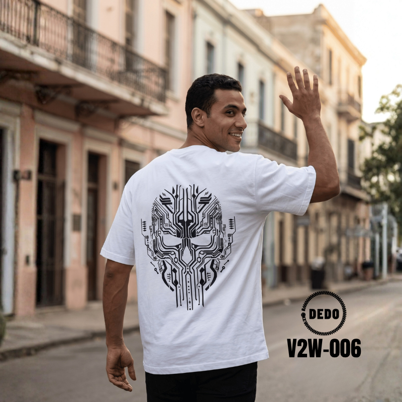 DEDO V2W-006 white oversized T-shirt with futuristic black circuit graphic on the back